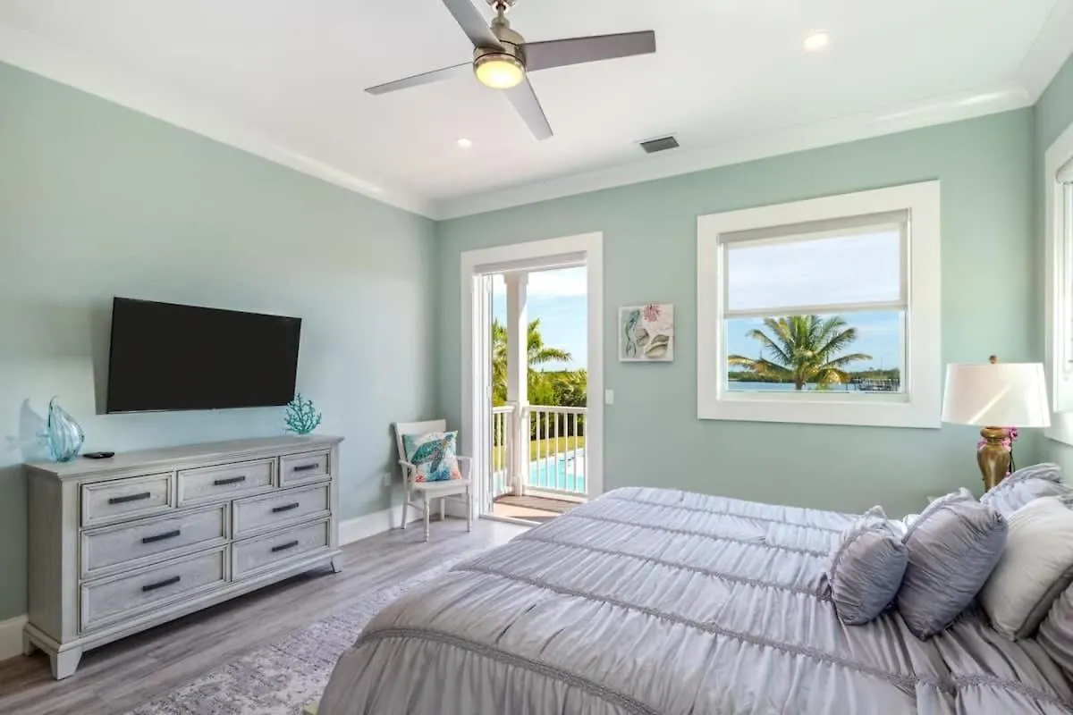 Waterlane House -Pool & Boat Dock Villa Stock Island United States