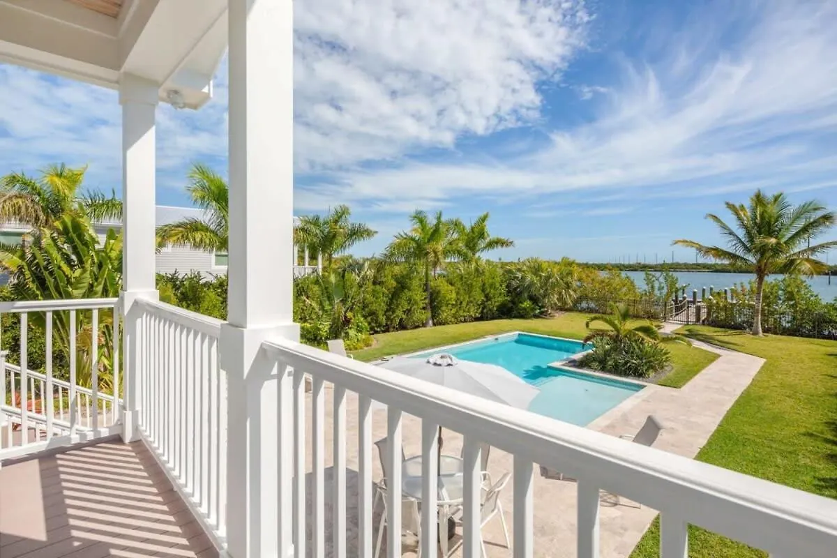 Holiday home Waterlane House -Pool & Boat Dock Villa Stock Island